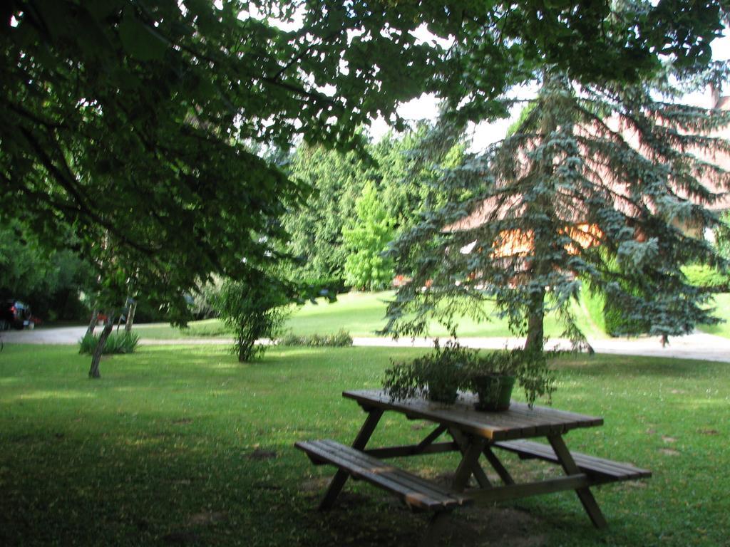 Le Pas De L'Ane Chambres D'Hotes Saint-Ondras Luaran gambar